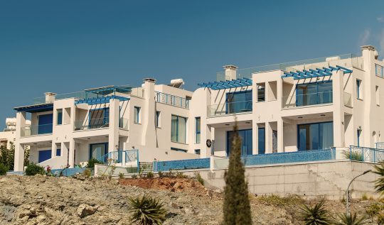 塞浦路斯房产销售高达 39%